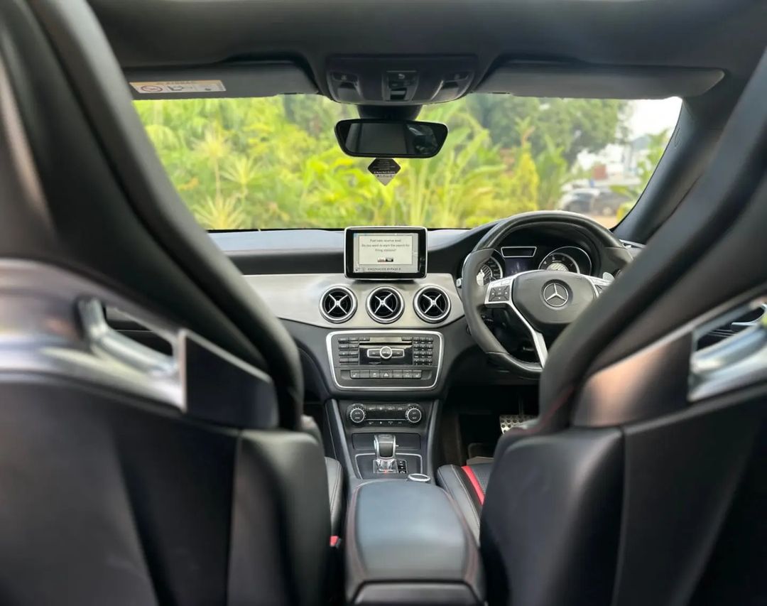 MERCEDES BENZ CLA 45 AMG
